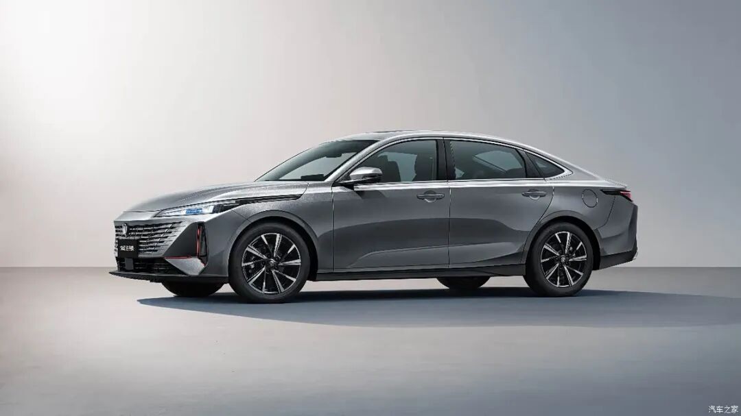 1.5T+7DCT，310牛·米，百公里6个多油，6.49万就能拿下！
